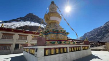 Hindistan, Spiti Vadisi 'ndeki Kee Manastırı manzarası