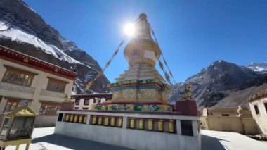 Hindistan, Spiti Vadisi 'ndeki Kee Manastırı manzarası