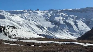 Hindistan, Spiti Vadisi 'ndeki Kee Manastırı manzarası