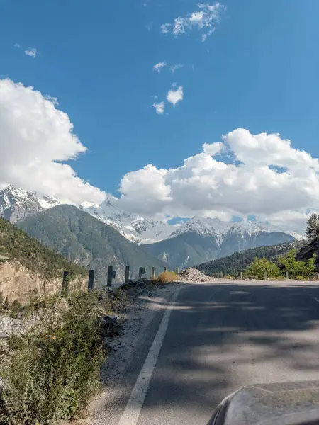 Nako Gölü, Hint Himalayaları, Himachal Pradesh, Hindistan.