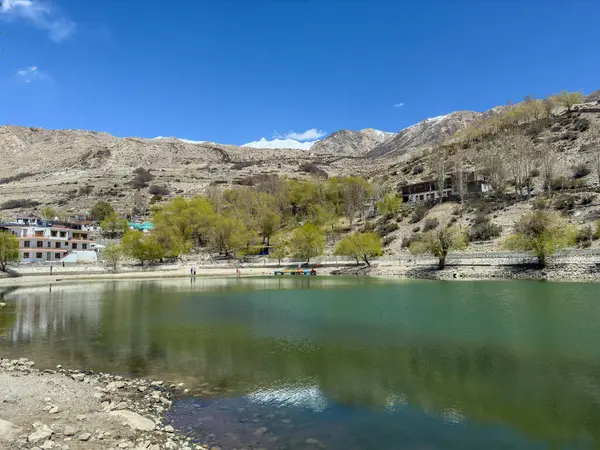 Nako Gölü, Hint Himalayaları, Himachal Pradesh, Hindistan.