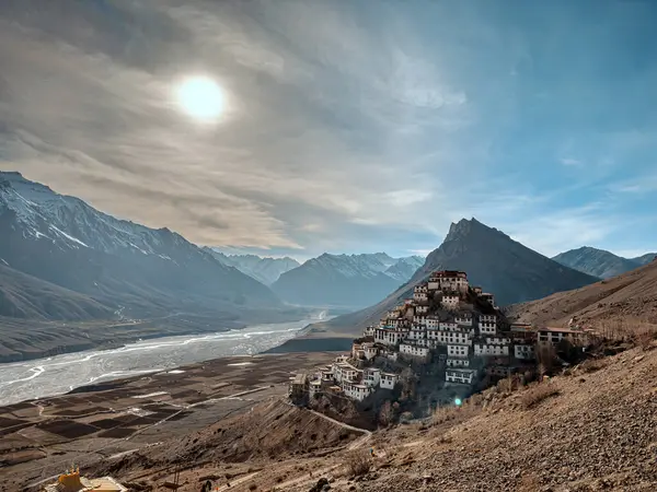 Spiti bölgesindeki Kye Manastırı, Himachal Pradesh, Hindistan.