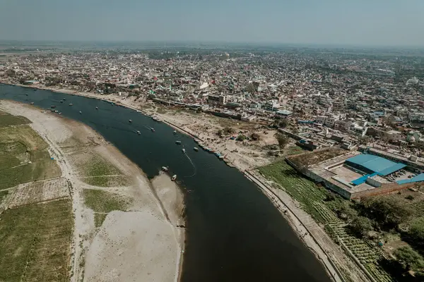 Stock image Scene of Vishramghat at yamuna river ghat mathura, Aerial view of Shri Raas Bihari Temple during the Holy colour festival in Barsana, Uttar Pradesh, India.