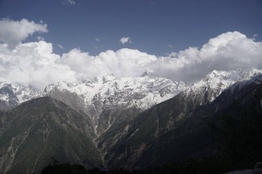 Kinnaur Kailash, alacakaranlıkta, Kalpa, Kinnaur ilçesi, Himachal Pradesh, Himalayalar, Hindistan