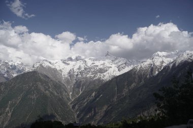 Kinnaur Kailash, alacakaranlıkta, Kalpa, Kinnaur ilçesi, Himachal Pradesh, Himalayalar, Hindistan