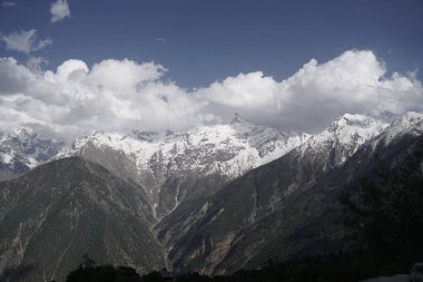 Kinnaur Kailash, alacakaranlıkta, Kalpa, Kinnaur ilçesi, Himachal Pradesh, Himalayalar, Hindistan