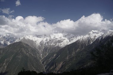 Kinnaur Kailash, alacakaranlıkta, Kalpa, Kinnaur ilçesi, Himachal Pradesh, Himalayalar, Hindistan