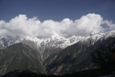 Kinnaur Kailash, alacakaranlıkta, Kalpa, Kinnaur ilçesi, Himachal Pradesh, Himalayalar, Hindistan