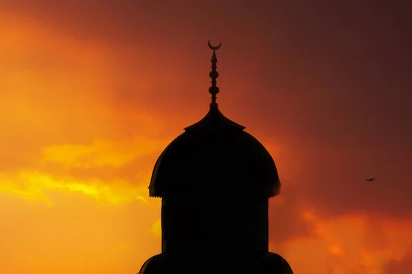 Meczet Zachód Słońca Niebo Księżyc Święta Noc Islamska Noc Sylwetka — Zdjęcie stockowe