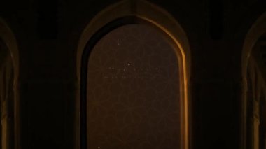 Ramazan bayramimiz mubarek olsun. Ramazan Kareem hakkında tipografik video