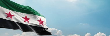 Suriye 'nin yeni bağımsızlık bayrağı, yeni Suriye bayrağı