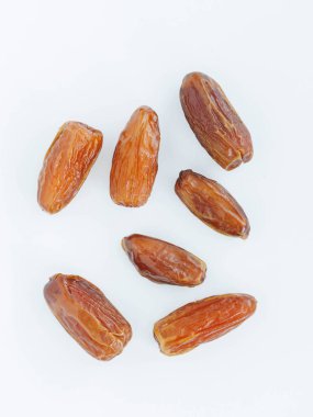 Beyaz arkaplanda birkaç küçük tarih, kırpma maskesi. 