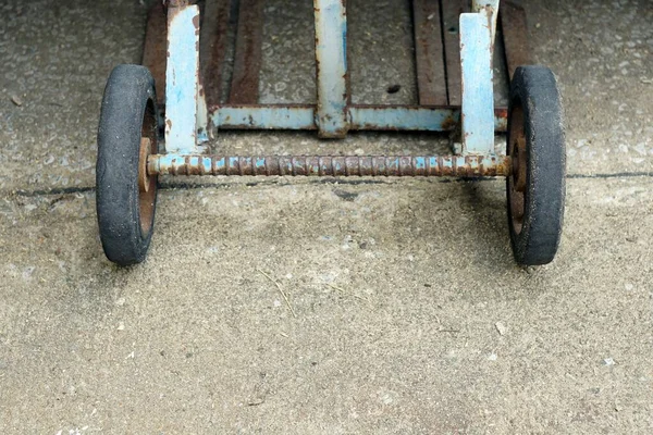 Old Very Rust Cart Trolley Workshops — Foto de Stock