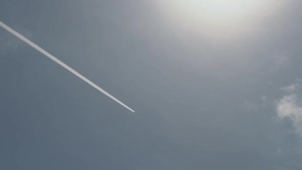 Una Lluvia Real Aeronaves Estaba Trabajando Con Humo Línea Cielo — Vídeo de stock