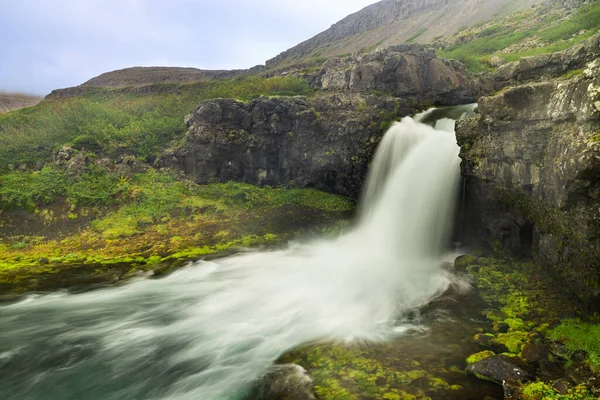 Gongumannafoss Egyike Vízesés Alatt Dynjandi Vízesés Található Arnarfjordur Izland Legnagyobb — Stock Fotó