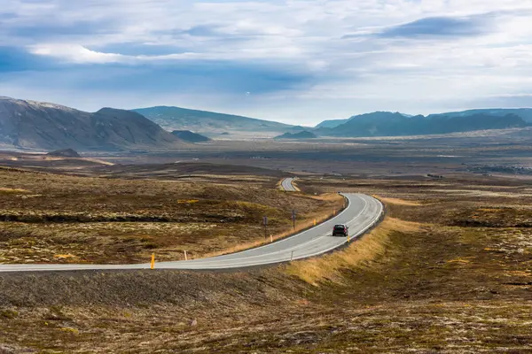 Escénica Carretera Circunvalación Con Curvas Islandia Dentro Del Círculo Oro — Foto de Stock