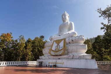 Wat Phra Mae Yen ya da Büyük Beyaz Buda, Tayland 'ın kuzeyinde, Pai' de 353 basamaklı bir tepenin üzerinde duran dev beyaz Buda 'dır. Tayca kelimeler İngilizce 'de Lord Buddha olarak tercüme edilir..