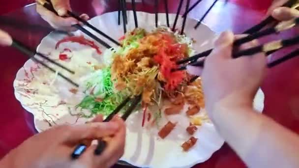Perspective View People Mixing Tossing Yusheng Yee Sang Chinese New — Stock Video