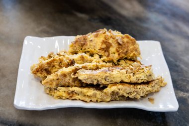 Chai poh yumurtası veya turplu omlet Malezya 'da basit ve popüler bir teochew tabağıdır.