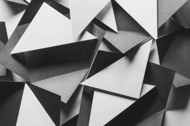 Siyah ve beyaz geometrik şekiller