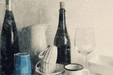 Çanak çömlek ve şişelerle dolu sakin bir hayat.