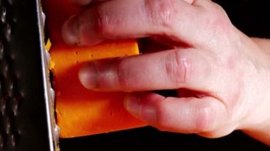 Izgara kırmızı Chedder peyniri Makro yavaş çekim yakınlaştırma seçici odak noktası 