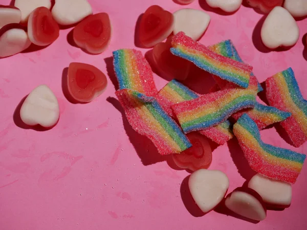 Şekerler Pembe Arkaplanda Renkli Koleksiyonlar Yakın Plan Seçici Odak Noktası — Stok fotoğraf