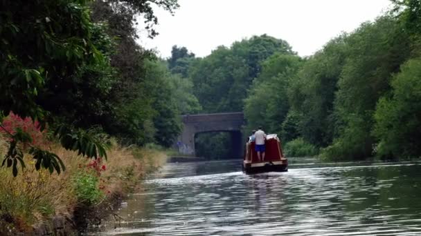 Бар Каналі Водного Шляху Англії Літній День Встановивши Масштаб Постріл — стокове відео