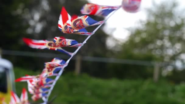 英国国旗查尔斯国王加冕庆典媒体4K镜头选择性聚焦 — 图库视频影像