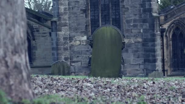 Starý Kámen Gotický Kostel Anglii Odhalit Výstřel Zoom Široký Dolly — Stock video