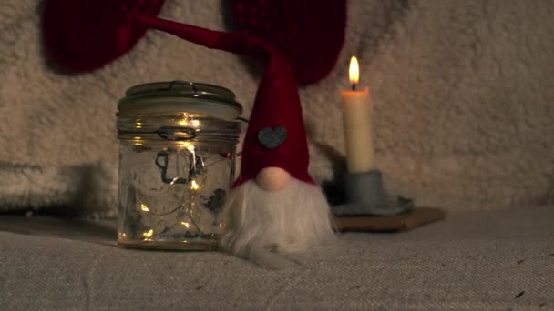 Gnome Noël Bougie Scène Festive Moyen Zoom Plan Ralenti Mise — Video