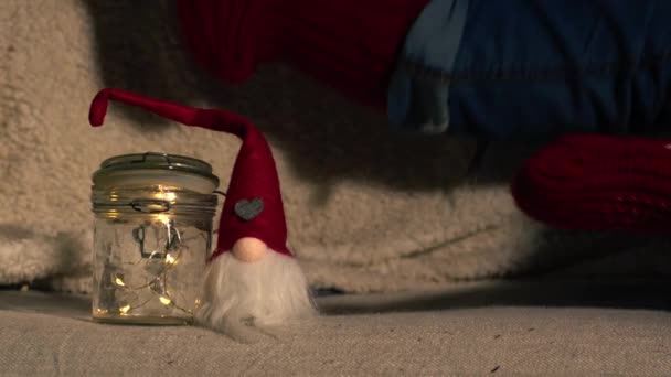 슬로우 선택적인 초점에 크리스마스 양말에 — 비디오