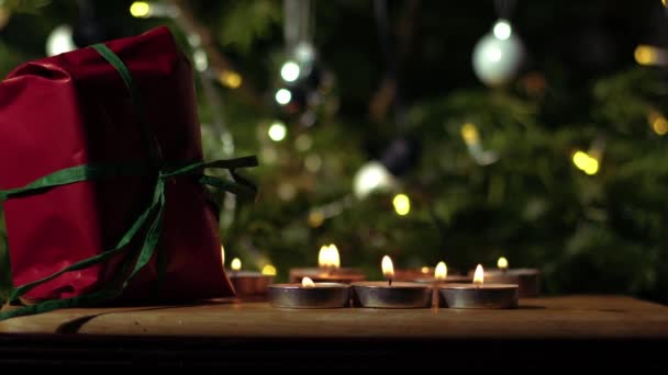 Tealight Свічки Мерехтять Фоном Боке Середній Масштабний Знімок Вибірковий Фокус — стокове відео