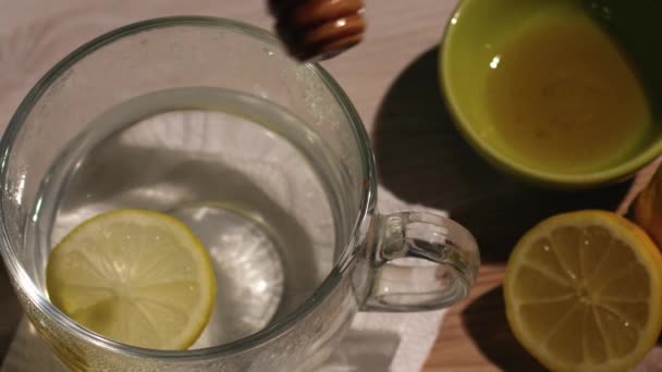 Hot Lemon Dan Madu Untuk Pengobatan Alami Dari Dingin Dan — Stok Video