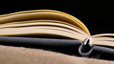 Günlük günlük defteri arkaplanını aç Dolly yakınlaştırma çekimini kapat seçici odaklanma