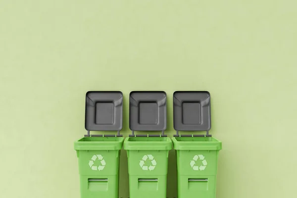 Rendu Ensemble Poubelles Vertes Similaires Avec Couvercles Ouverts Symbole Recyclage — Photo