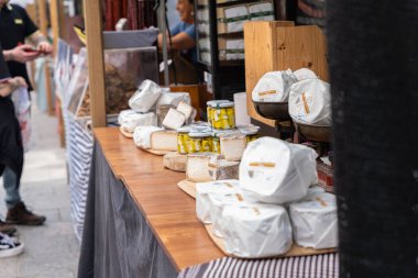 Artisan Cheese Outdoor Market 'te Görünüm.