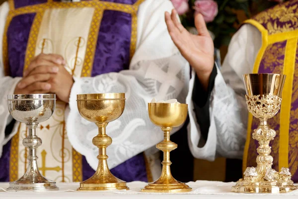 Goblet Ambula Altar Prayer Blessing Mass Consecration Bread Wine Body — Stock Photo, Image