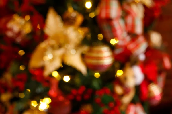 Desfocado Cena Abstrata Fundo Árvore Natal Detalhes Festivos Conceito Ano — Fotografia de Stock