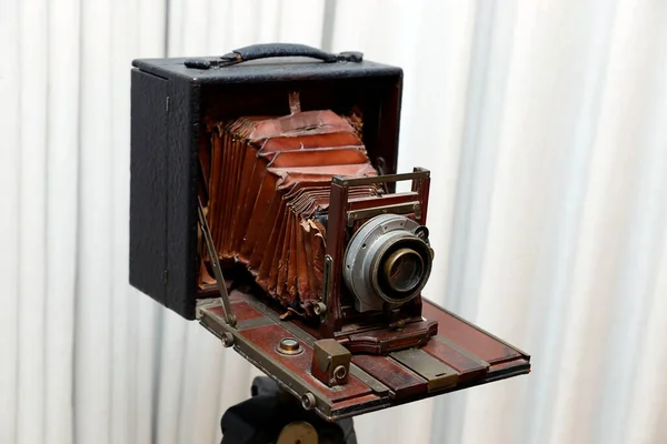 Old Analogue Foldable Folding Camera — Stock Photo, Image