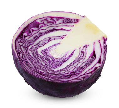 Beyaz arka planda yarı kırmızı lahana sebzesi. lahana kırpma yolu