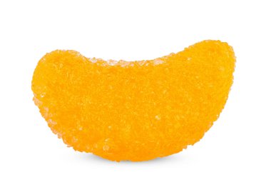 Jöleli turuncu atıştırmalık beyaz arka planda izole edilmiş. Jöle portakalı kırpma yolu                               