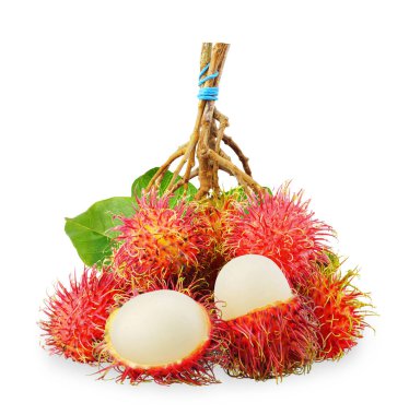 Rambutan meyvesi beyaz arka planda izole edilmiş. rambutan kırpma yolu