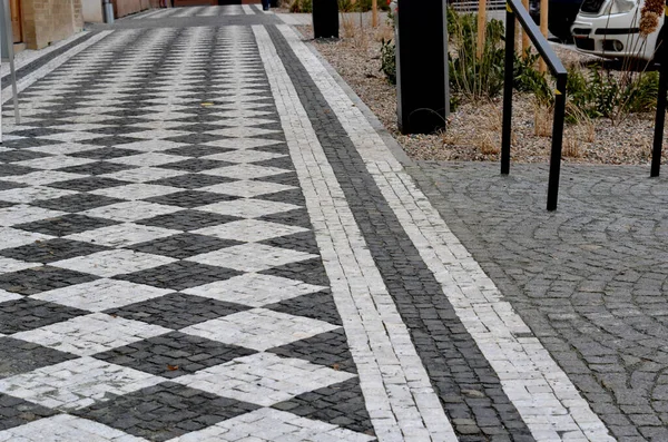 Listrado Mármore Azulejo Mosaico Branco Listras Cinzentas Calçada Com Paredes — Fotografia de Stock