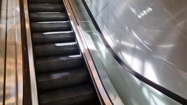 Yürüyen Merdivenler Travelatör Servisi Ayarlama Makineyi Acil Bir Durumda Durduran — Stok video