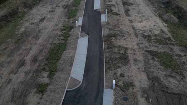 Výstavba Polích Místní Půdě Kde Developer Přinese Sítě Asfaltové Silnice — Stock video