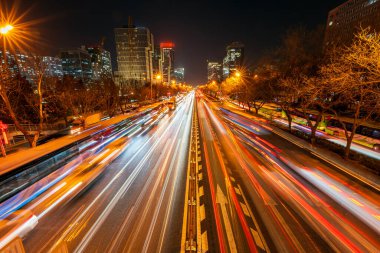 Pekin, Çin 'deki şehir manzarasının gece manzarası. Guomao CBD Pekin, Çin 'de gece görüşü