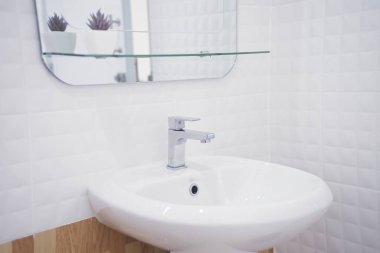 Banyo lavabosu beyaz tonda