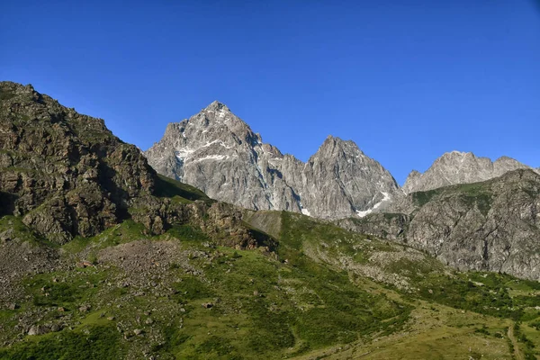 stock image Monviso, the mountain symbol of Piedmont, seen climbing from Pian del Re.