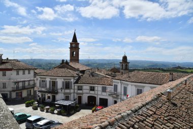 Langhe 'deki Govone manzarası